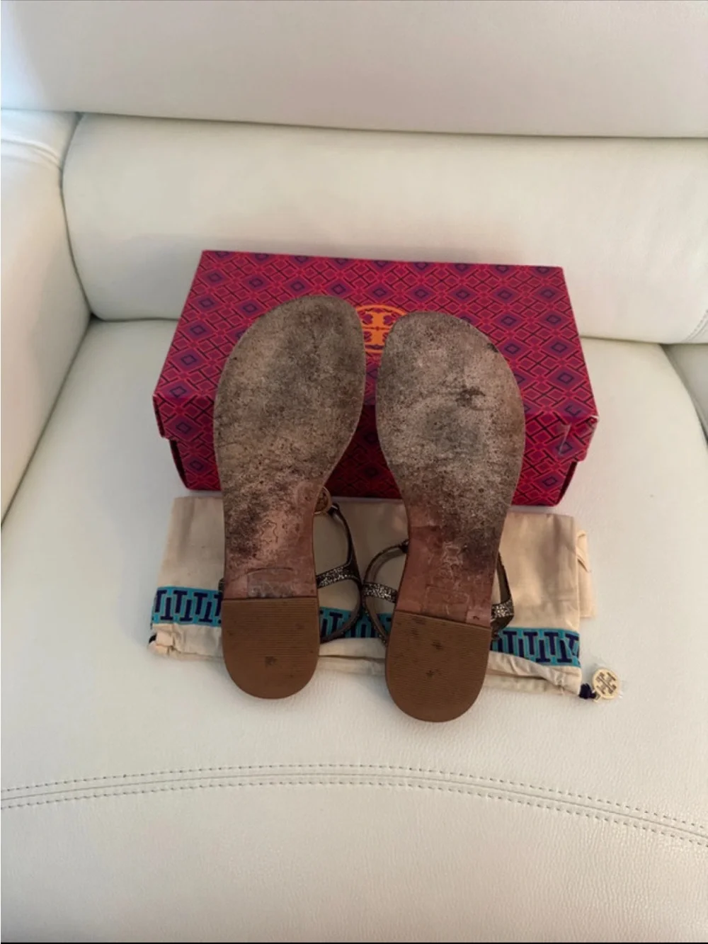 TORY BURCH BROWN LEATHER SANDALS WITH GOLD MEDAL MEDALLIONS